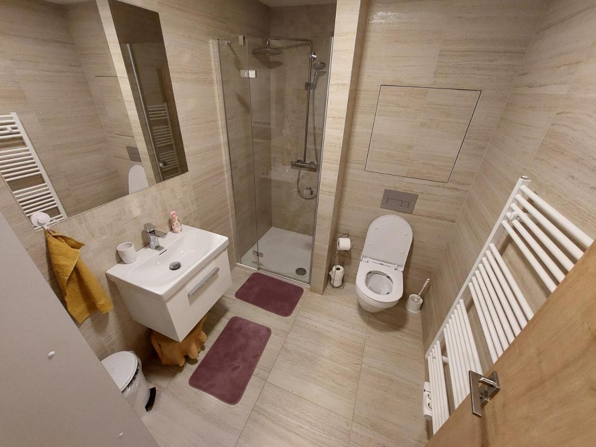 Moderni Apartman Horni Marsov - By Alka Ngoại thất bức ảnh