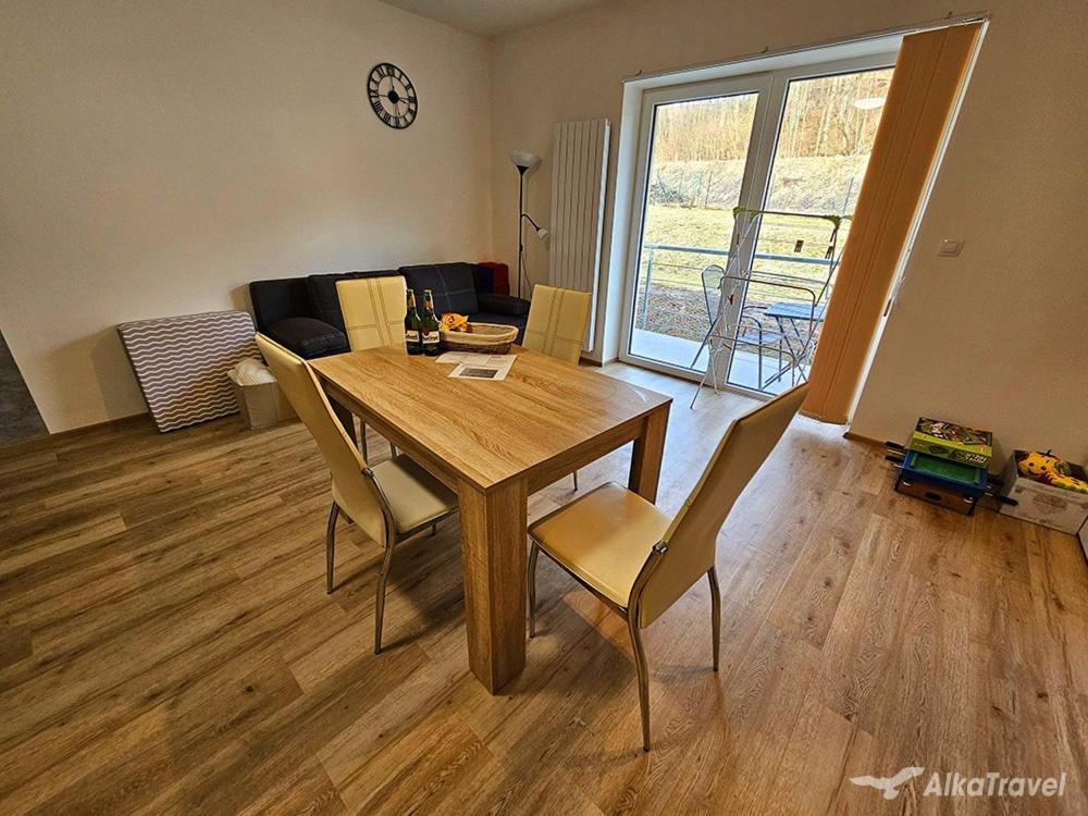 Moderni Apartman Horni Marsov - By Alka Ngoại thất bức ảnh